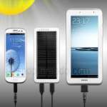 Tomtom one Europe 22 - Chargeur solaire - Batterie autonome 12000 mAh Universelle 